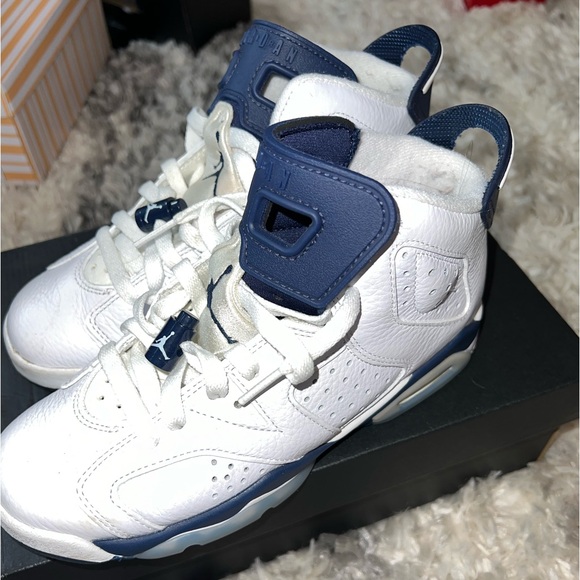 Air Jordan 6 Retro GS ‘Midnight Navy’ 2022 Sneakers - Picture 4 of 12